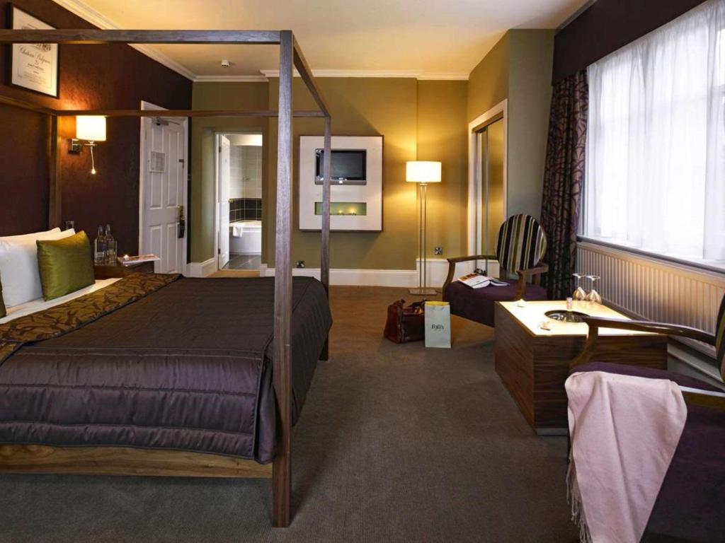 Lightsave Projects Case Study Best Western Derby Midland Bedroom