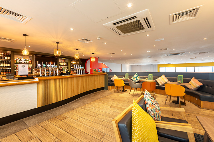 Lightsave Projects Case Study Holiday Inn Cardiff Bar