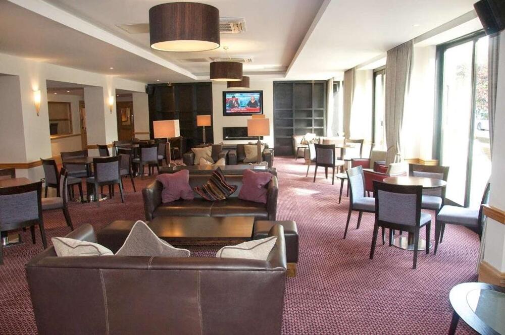 Best Western Birmingham Strathalan Reception and Lounge