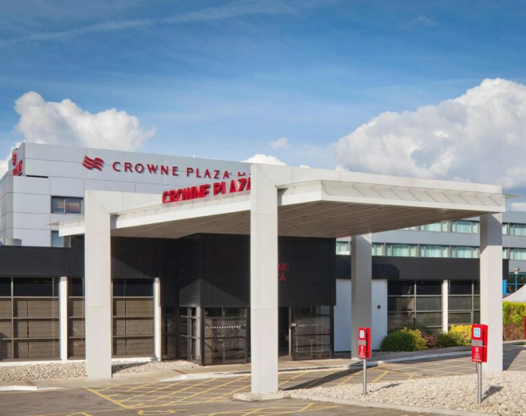 Crown Plaza Manchester Airport front entrance following lighting project upgrade.