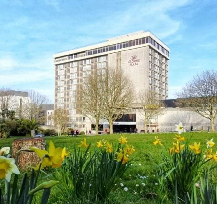 Crowne Plaza Plymouth hotel exterior photo.