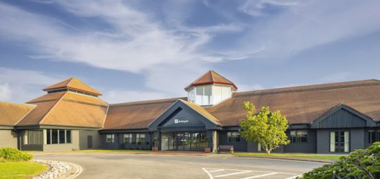Holiday Inn Aylesbury Front Exterior